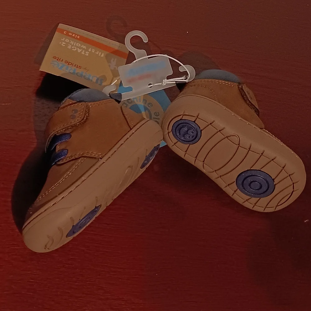 Surprize By Stride Rite Brown Sneaker Boots Size 3 (Walker) NWT